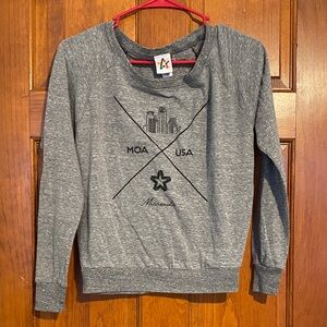 Mall of America Gray Long Sleeve Tee